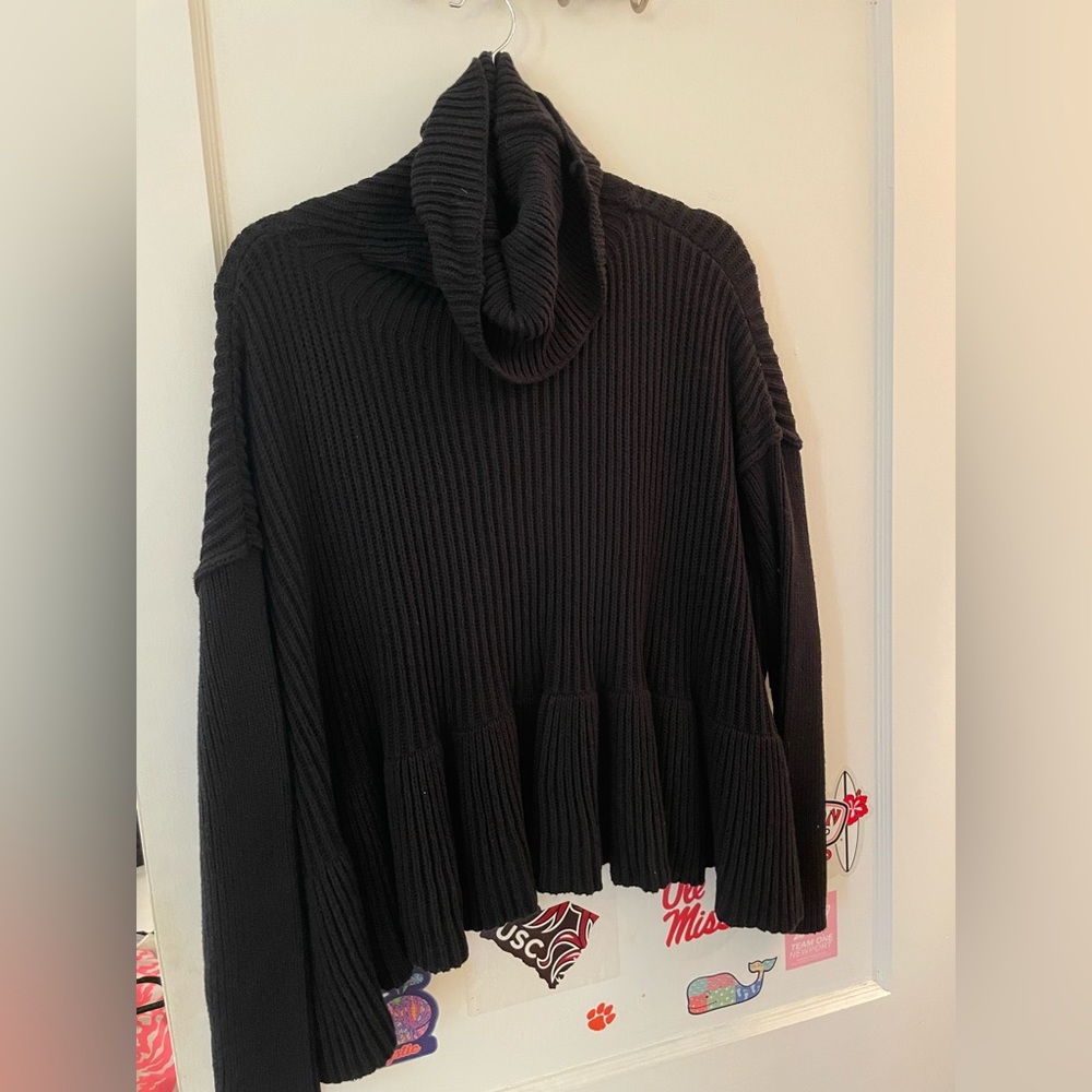 FREE PEOPLE | chunky knit with oversized collar